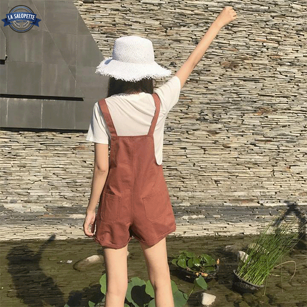 Damen Kurze Latzhose mit einfarbiger Tasche